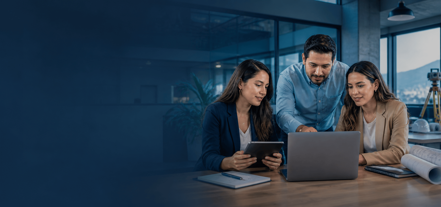 Profesionales participando en una experiencia de formación aplicada